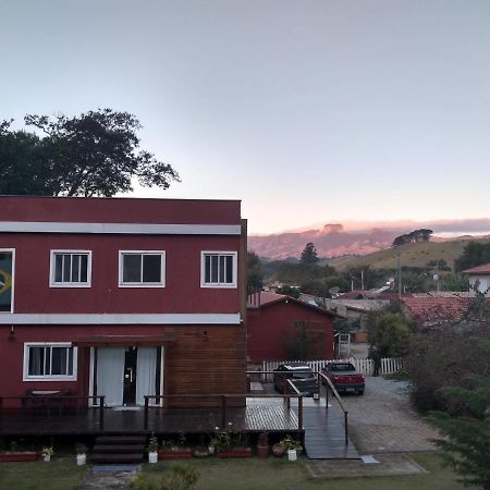 Quarto Aconchegante São Bento do Sapucaí Eksteriør bilde